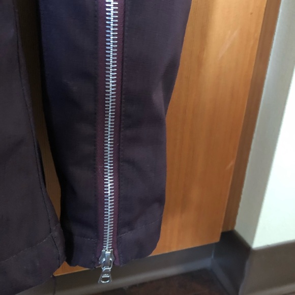 Gorgeous Purple Holden Outerwear Ski/Snowboard Winter Jacket - Picture 4 of 9